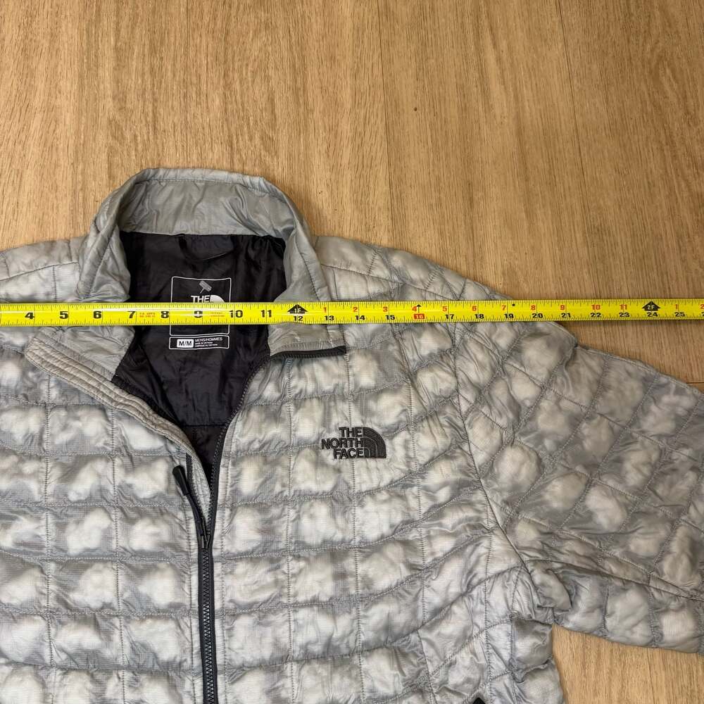 Size M -The North Face Thermoball Gray Puffer - Picture 4 of 7